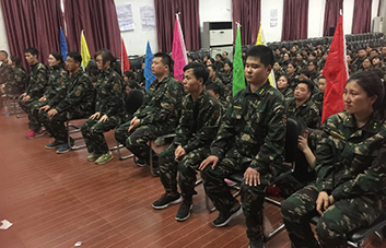 有了壓力，才會(huì)有動(dòng)力，你就會(huì)進(jìn)步！